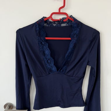 Langarm  Top Lace Blau