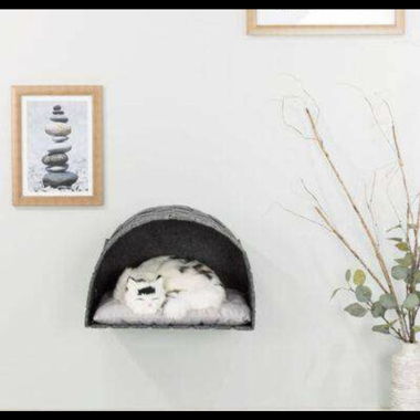 Wall cat niche (new condition) 