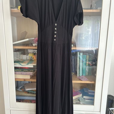 Schwarzes Maxikleid