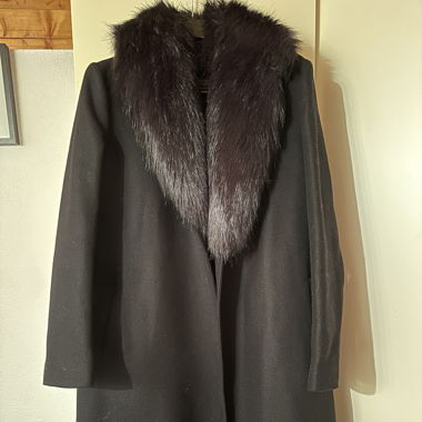 Cappotto con pelliccia nero Zara 