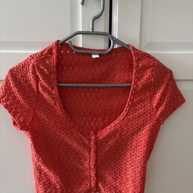 Maglietta in maglia traforata rossa
