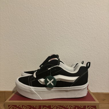 Vans knu stack 