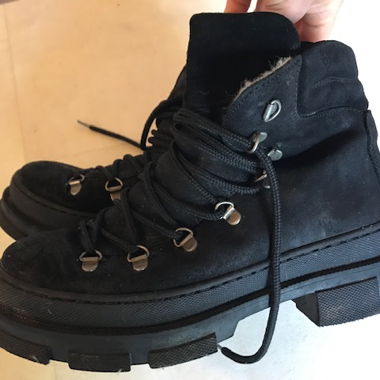 Angulus Suede Ankle Boots Size 38