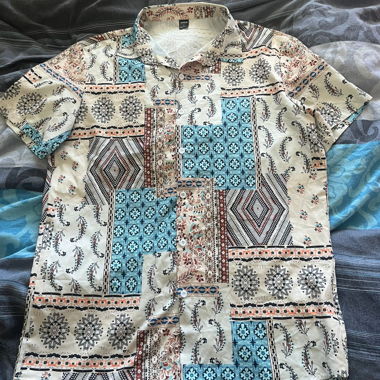 Chemise courte multicolore