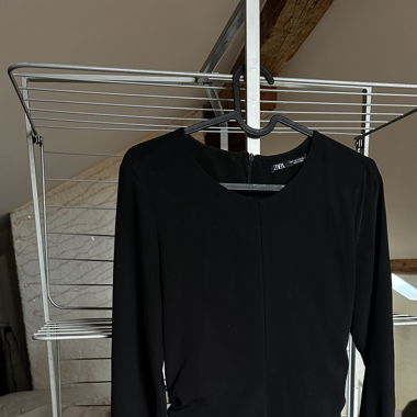 Robe courte à fronces 