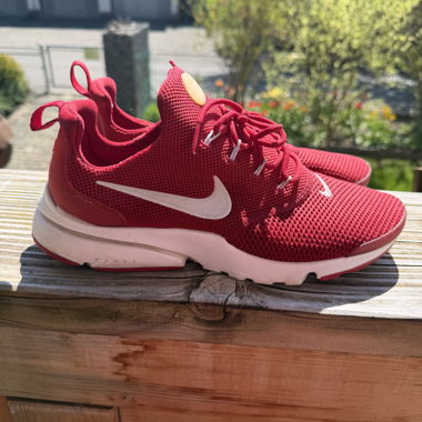 Nike Presto Red