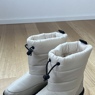Winter Boots