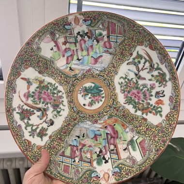 Antike chinesische Porzellan-Zierteller