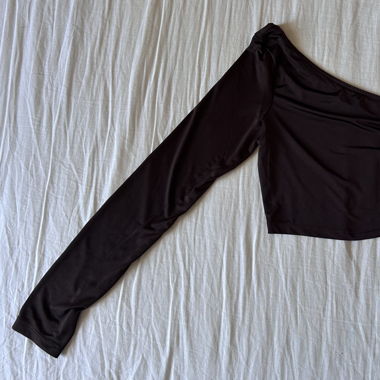 One-Sleeve Shirt