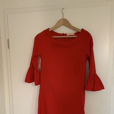 Robe rouge courte Güendolina