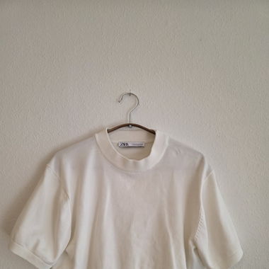 Zara White Cropped Shirt