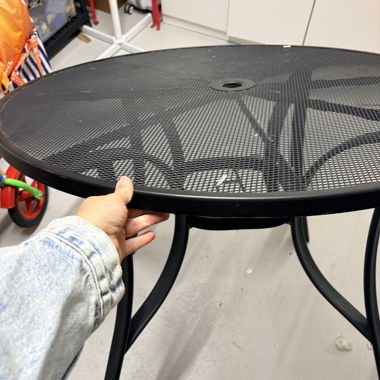Outdoor table