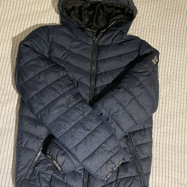 Veste matelassée bleu foncé!