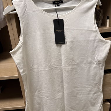 Top senza maniche bianco di MORE & MORE