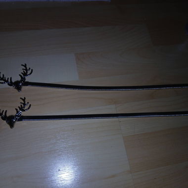 Deer antler curtain clips