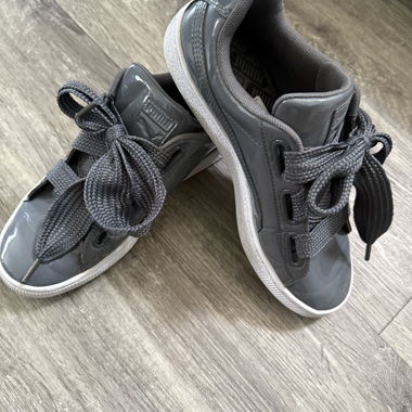 Puma Sneakers