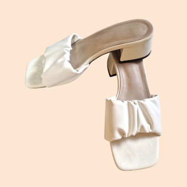 Mules bianche con tacco