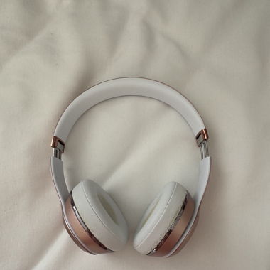 Beats Solo Pink