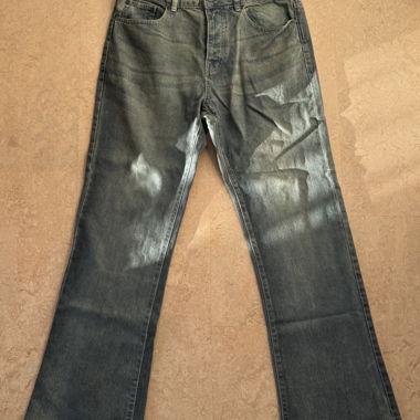 flaired jeans