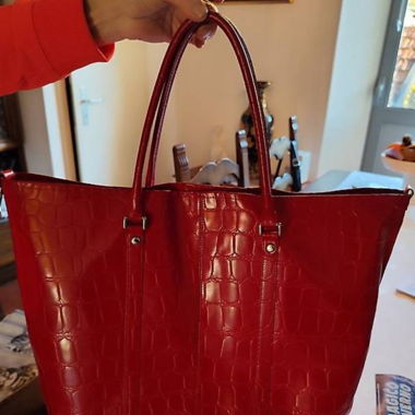 Leather bag