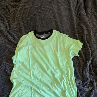 Puma sport t shirt