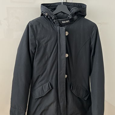 Black Woolrich Women's Parka