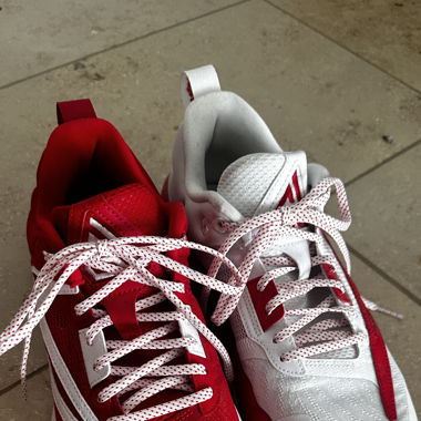 Neue Nike GIANNIS Immortality 3 