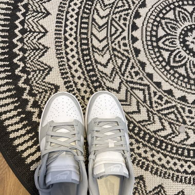 Nike dunk low grise 