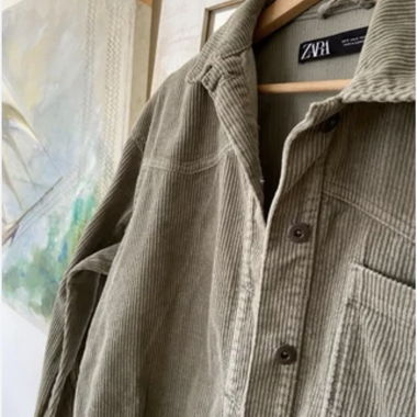 ZARA Cordjacke in Khaki