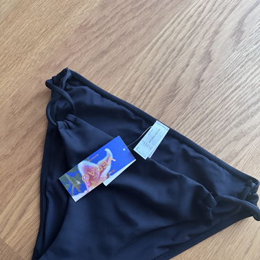 Women’secret bikini hose