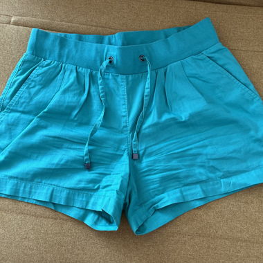 Pantaloncini blu con coulisse – Leggeri e comodi