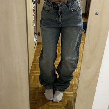 Baggy jeans
