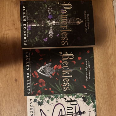 Lauren Roberts books