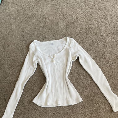 brandy melville long sleeve