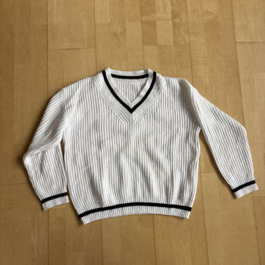 Maglione a scollo a V bianco