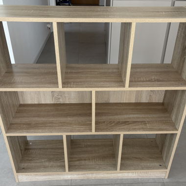 Wooden cube bookshelf