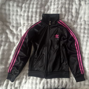 Veste d'entraînement Adidas vintage noire avec rose