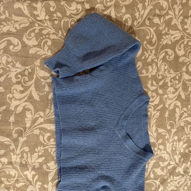 Joli pull bleu 