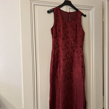 Elegant, summer silk dress 