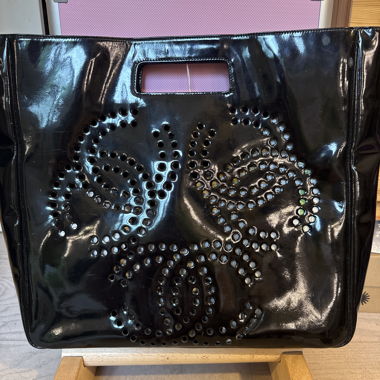 Chanel Vintage Shopper-Tasche, schwarze Lackoptik