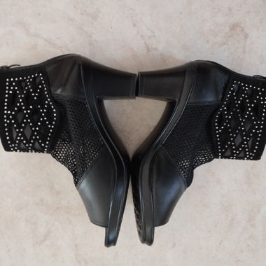 Chaussures neuves 