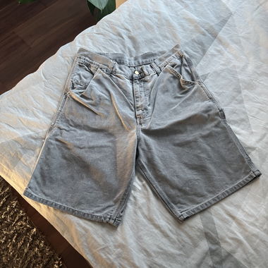 Short cargo gris