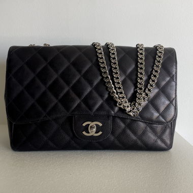 Borsa a tracolla Chanel jumbo nera