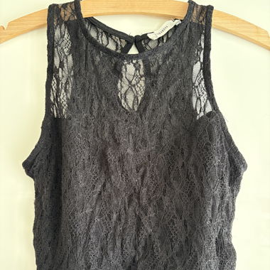 Spitzentop schwarz