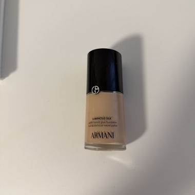 Armani Luminous Silk Foundation