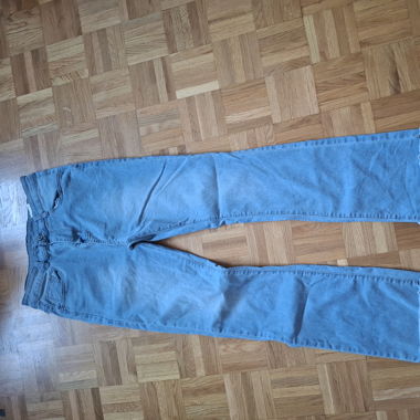 Flared Jeans