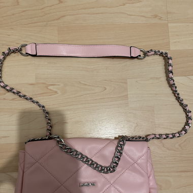 Pink quilted shoulder bag