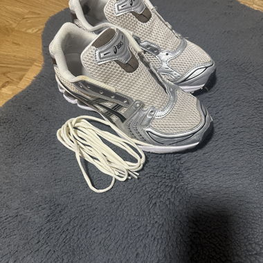 ASICS Kayano 14
