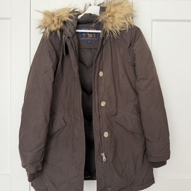 Parka d’hiver Woolrich avec capuche