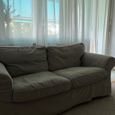 Graues 2-Sitzer Sofa